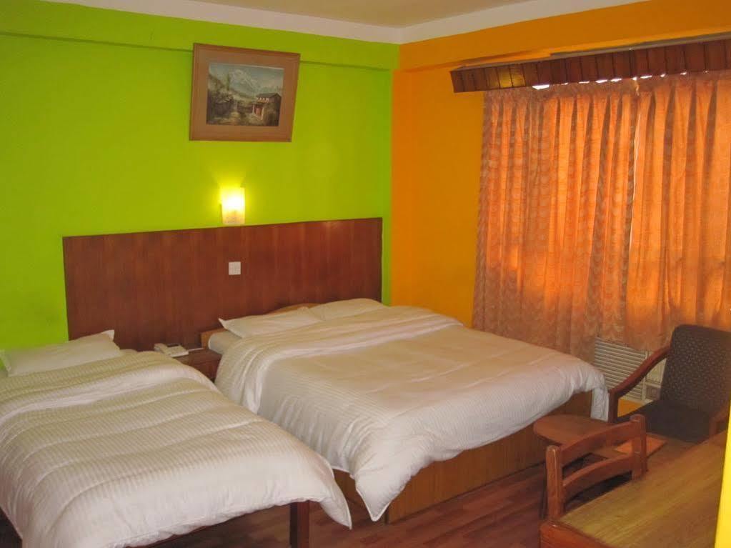 Tasi Dhargey Inn Catmandu Exterior foto